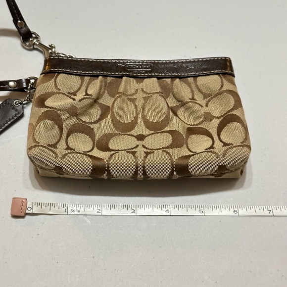 COACH Wristlet Brown Small Purse Signature Jacquard Pleated Monogram - Picture 13 of 14